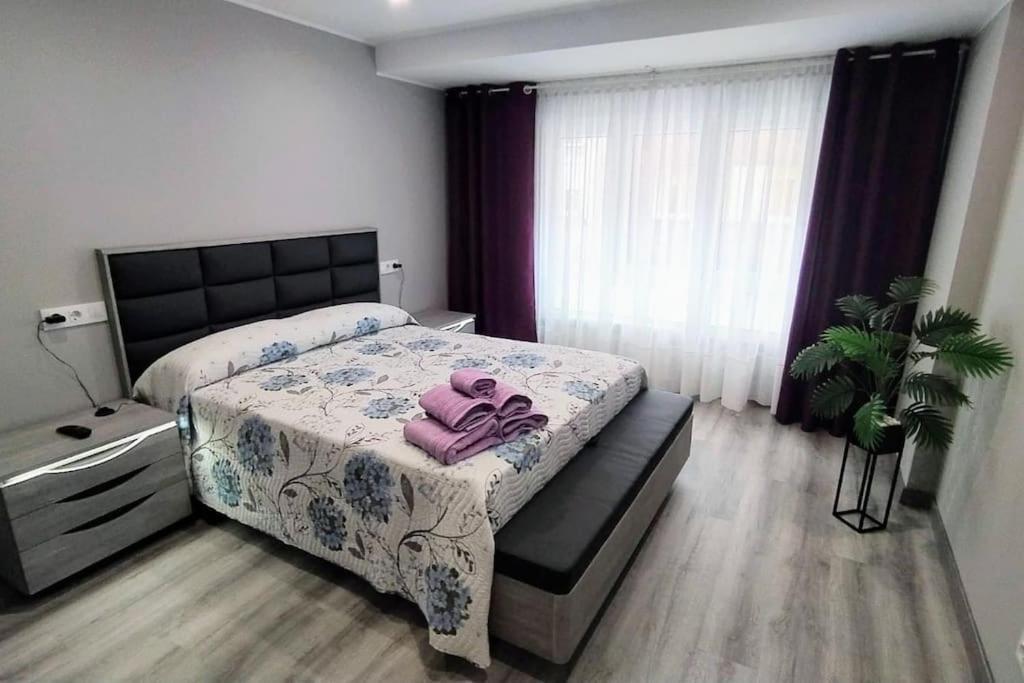Ca Lolina Playa Apartment Gijon Exterior photo